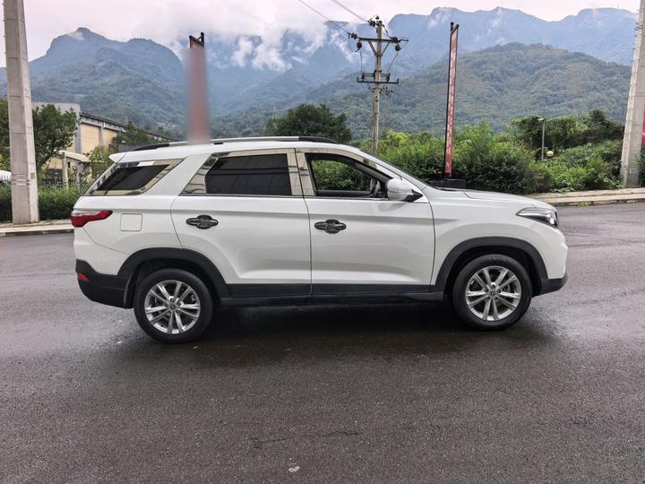 Fengon S560 2019 1.8L CVT Elite photo 5