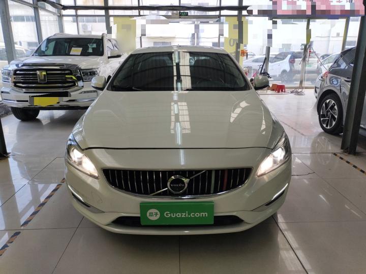S60 2019 S60L Facelift T5 Advanced photo 2