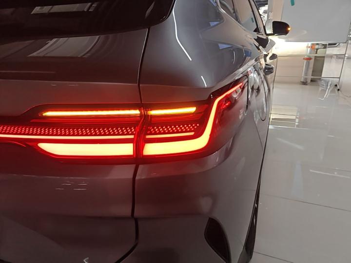 Song PLUS EV 2025 EV 520km Luxury photo 7