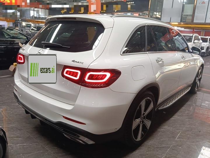 GLC 2022 GLC 300 L 4MATIC Dynamic Edition photo 4