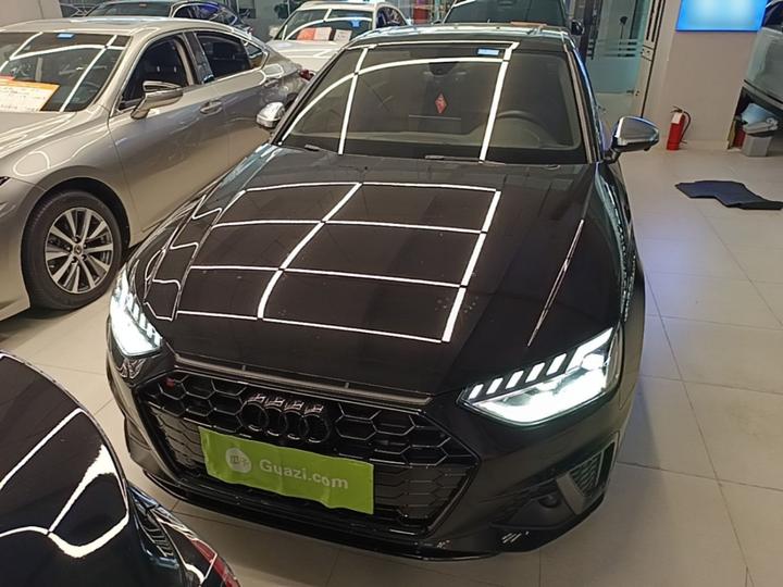 A4L 2022 45 TFSI quattro Dynamic photo 2