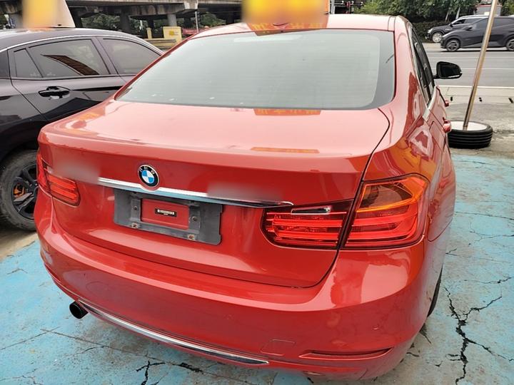 3 Series 2016 320Li Progressive photo 3