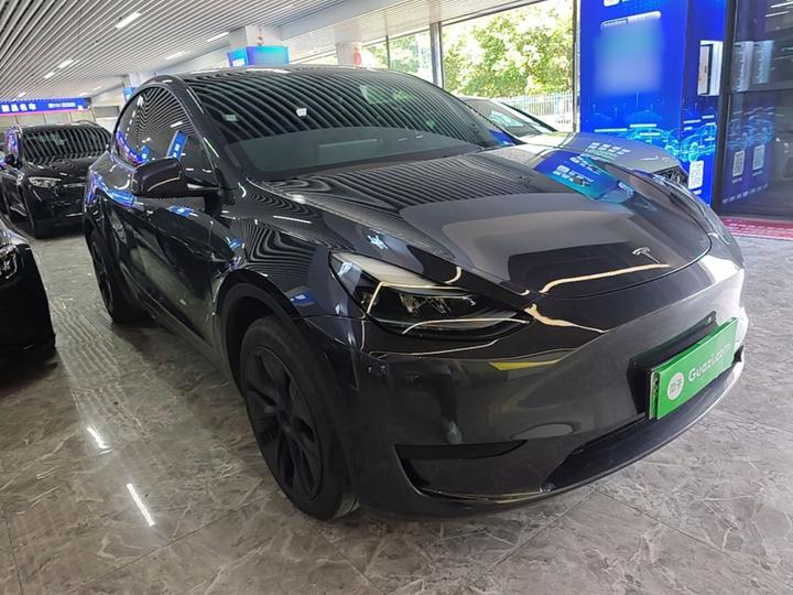 Model Y 2024 RWD photo 3