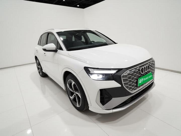 Q4 e-tron 2023 50 e-tron quattro photo 3
