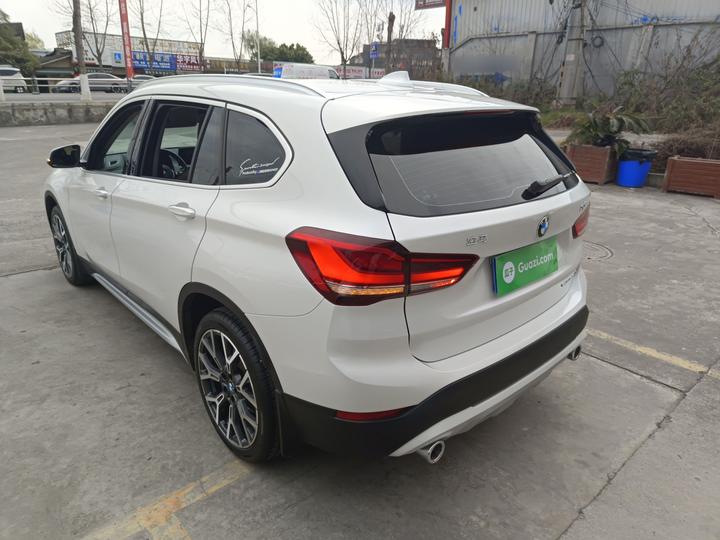 X1 2022 xDrive25Li Exclusive photo 4