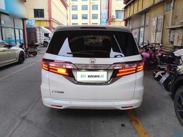 Odyssey 2015 Facelift 2.4L Smart photo 5