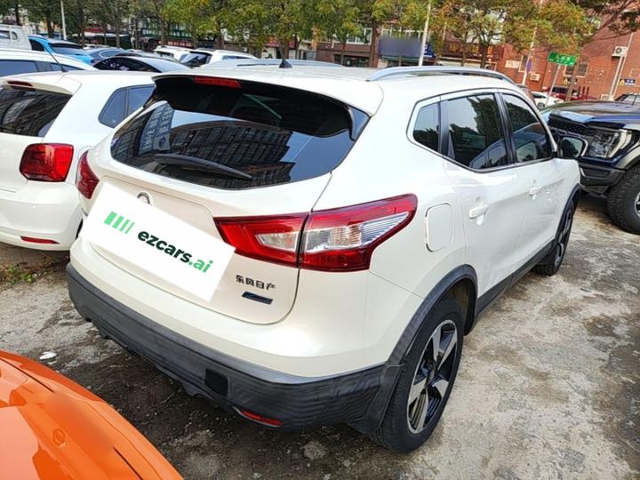 Qashqai 2016 2.0L CVT Luxury photo 6