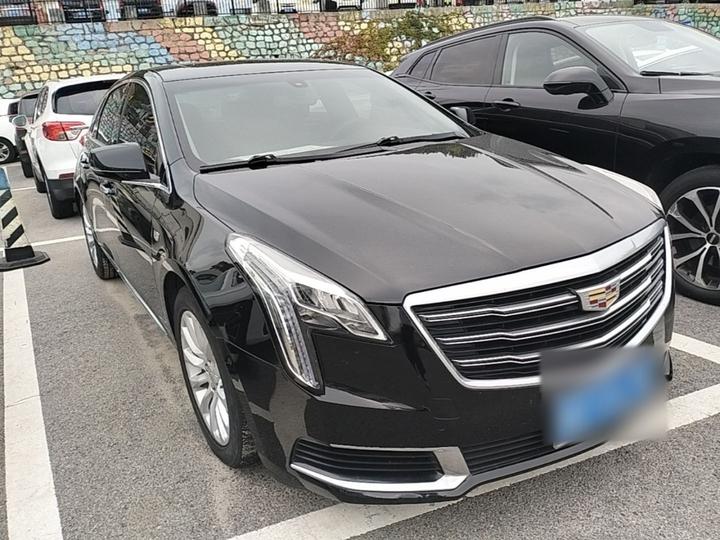 XTS 2018 28T Tech photo 3