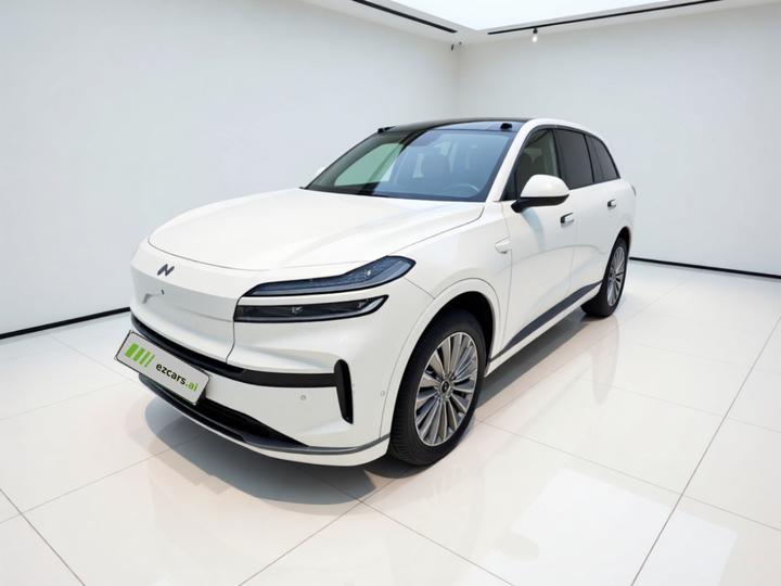 L90 2025 Ultra 6-Seater 60