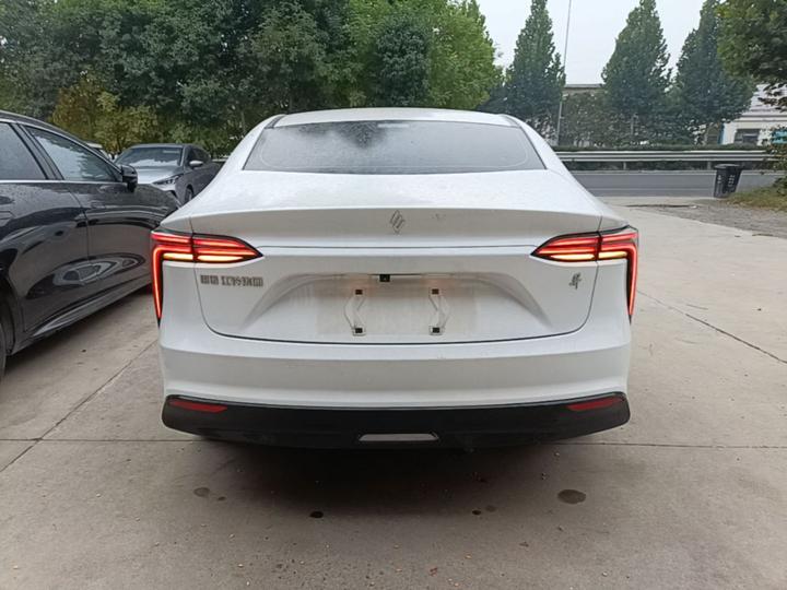 EV 2023 Standard Range photo 3