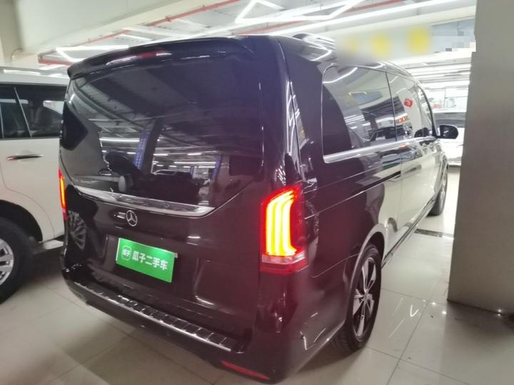 V-Class 2020 V 260 L Long Wheelbase Luxury photo 4