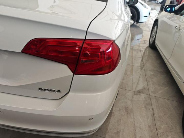 Bora 2018 1.5L AT Comfort photo 7