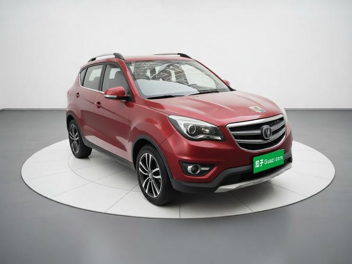CS35 2017 1.6L AT Luxury photo 3