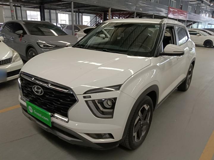 ix25 2020 1.5L CVT GLS Smart