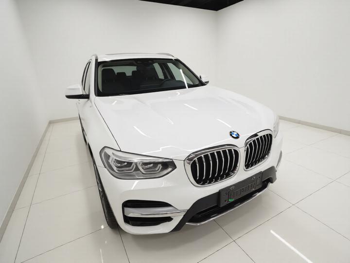 X3 2019 xDrive28i Luxury photo 3