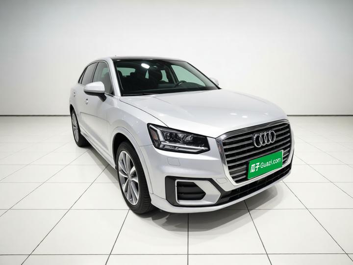 Q2L 2018 35 TFSI Luxury China V photo 3