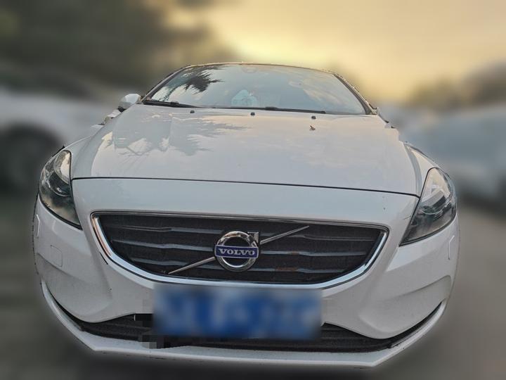 V40 2016 T3 photo 2
