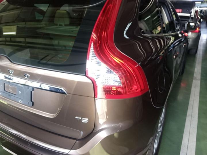 XC60 2015 T5 photo 7