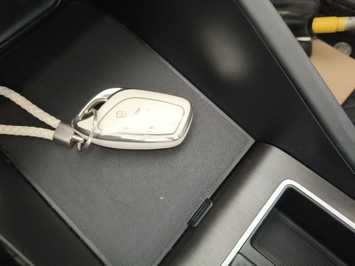 i5 2023 1.5L CVT Luxury photo 8