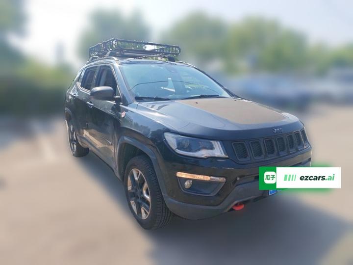 Compass 2017 200TS AT Performance AWD photo 3