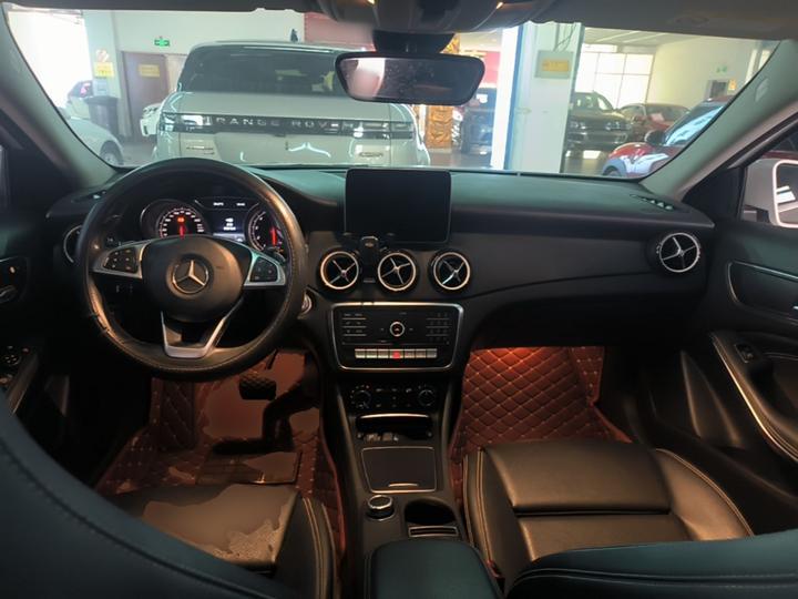 GLA 2019 GLA 200 Dynamic photo 5