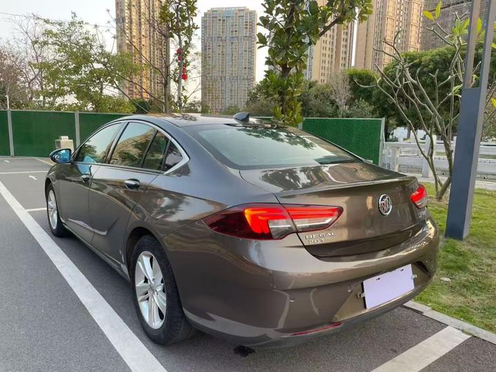 Regal 2019 20T Elite China V photo 4