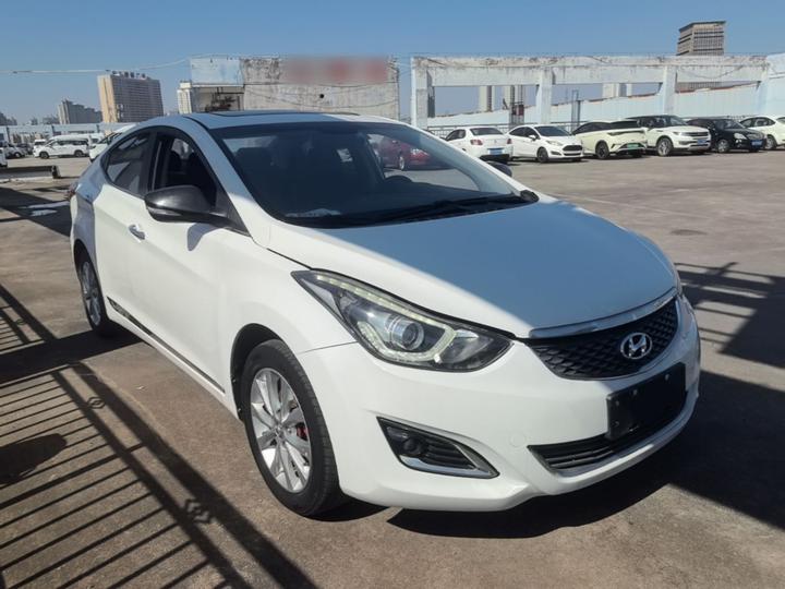 Elantra 2016 1.6L AT Premium photo 3