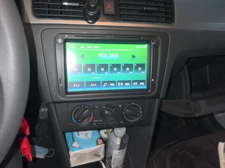 Rapid Spaceback 2016 Facelift 1.6L MT photo 5