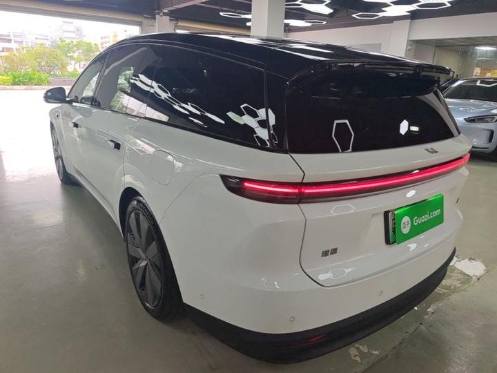 Li Auto i8 2025 Standard photo 4