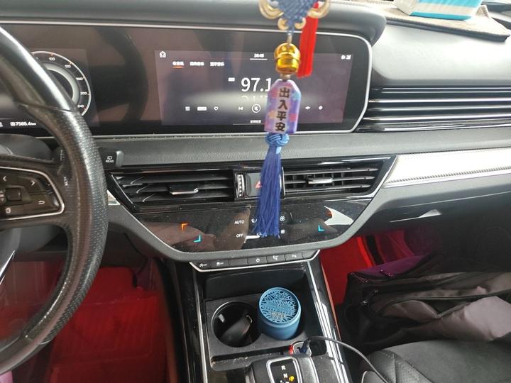 HS5 2019 2.0T Connected photo 5