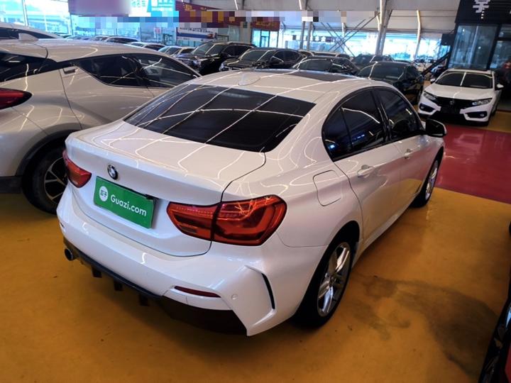 1 Series 2019 118i M Sport Package photo 4