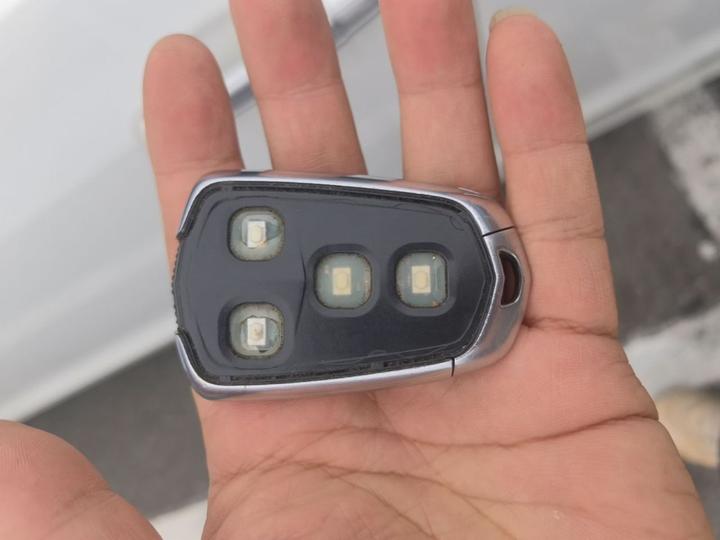 ATS-L 2017 28T Tech photo 8