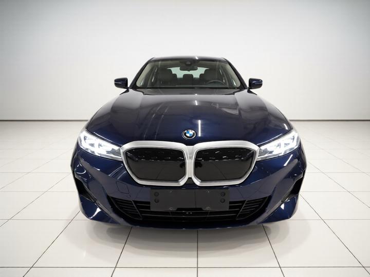 i3 2024 eDrive 35 L photo 2