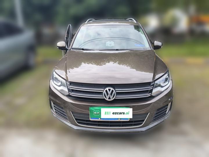 Tiguan 2015 1.8TSI AT AWD Luxury photo 2