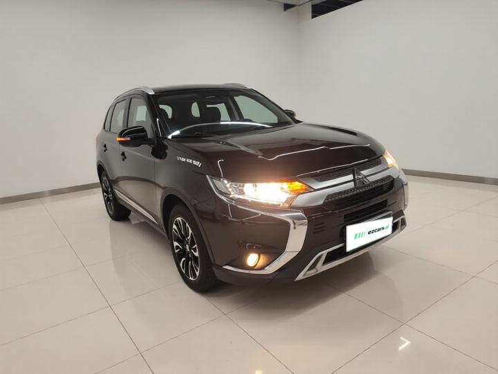 Outlander 2019 2.0L RWD Enjoy 7-Seater China V photo 3