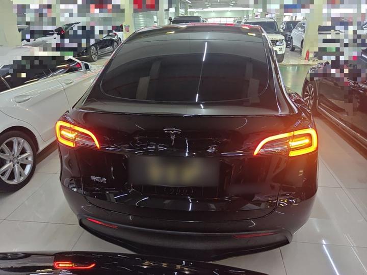Model Y 2022 RWD photo 5