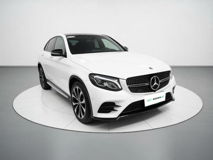 GLC Coupe 2018 GLC 260 4MATIC Coupe SUV photo 3