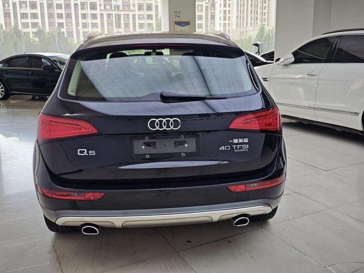 Q5 2017 Plus 40 TFSI Tech photo 3