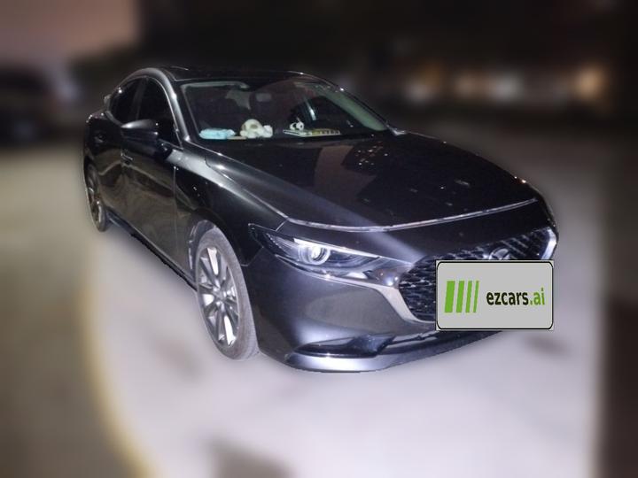 3 Axela 2021 2.0L AT photo 3