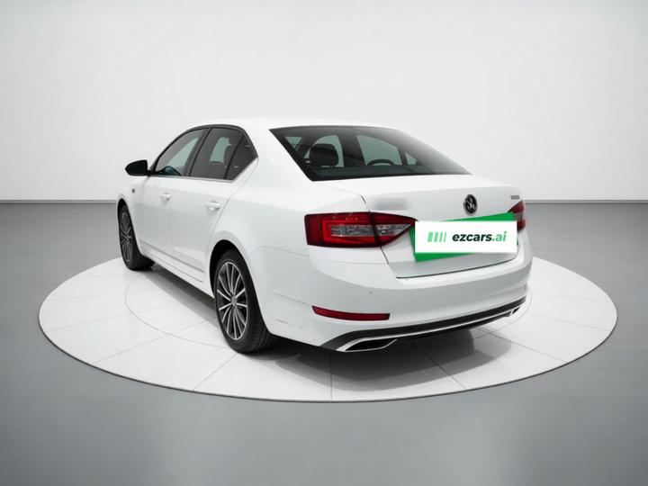 Octavia 2019 1.5L MT Luxury photo 4