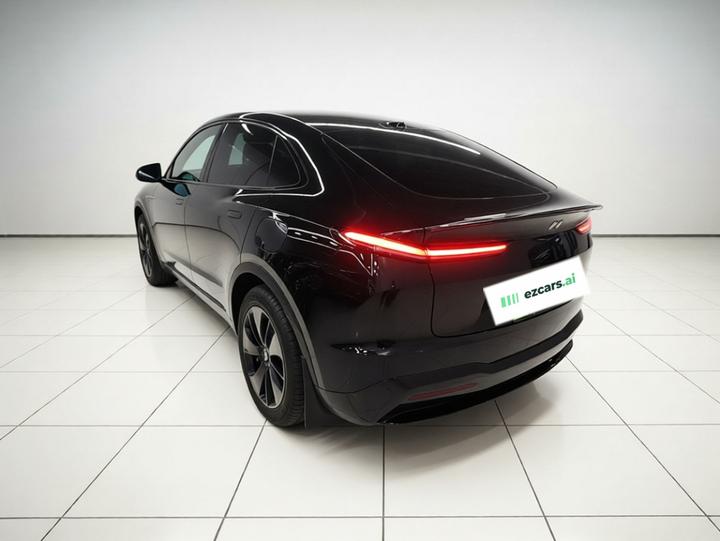 L60 2024 60kWh RWD photo 4