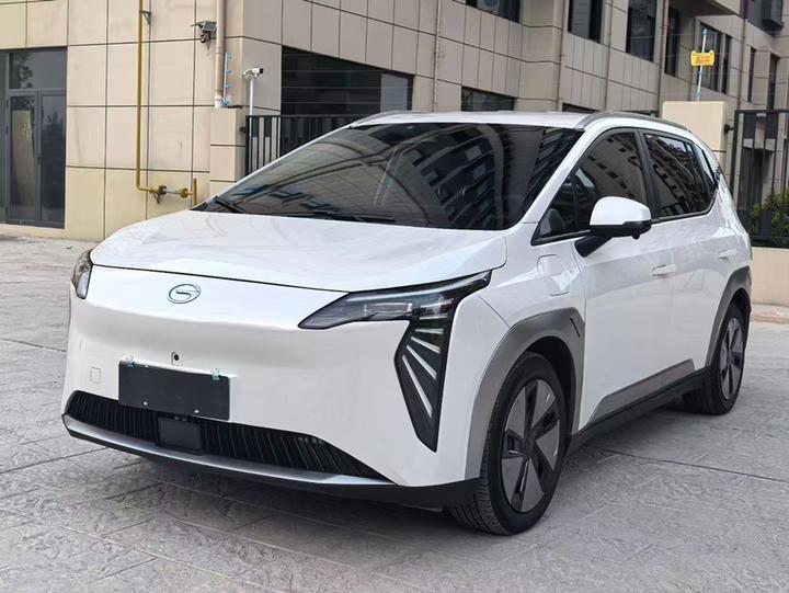 AION Y 2023 Plus 610 NCM