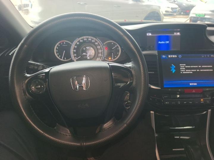 Accord 2016 2.0L Elite photo 5