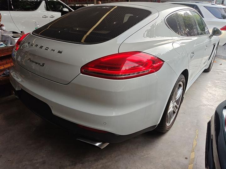 2014 Panamera 3.0T photo 4
