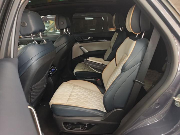 Tang EV 2022 EV 635KM AWD Flagship photo 4