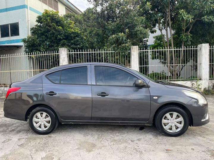 2015 1.5XE MT Comfort photo 4