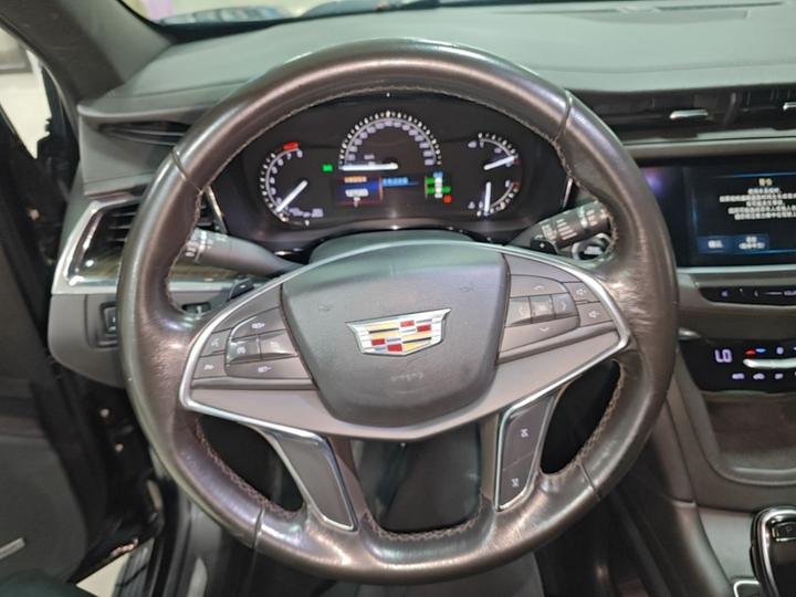 XT5 2018 25T Tech photo 6