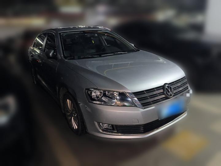 Lavida 2013 Facelift 1.6L AT Luxury photo 3