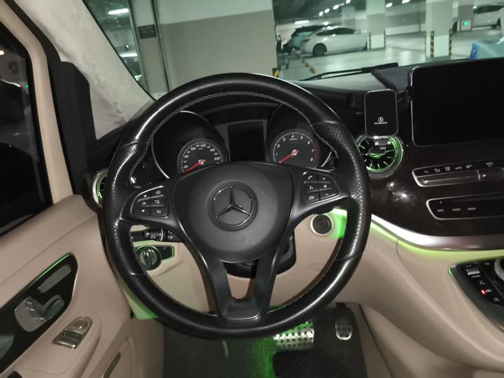 V-Class 2017 V 260 L Premium Extended photo 3