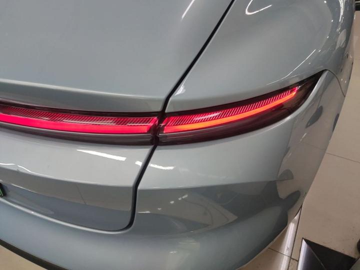 ET5 2022 75kWh photo 7